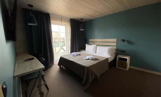 Семейный двухкомнатный трехместный номер