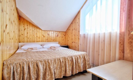 НОМЕР «ПОЛУЛЮКС»