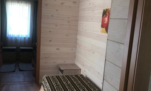 Размещение "Комфорт улучшенный " Дом с кухней благоустроенный №1,2 четырёхместное размещение