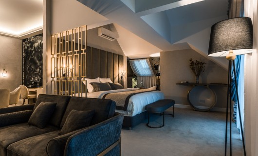 Junior Suite President