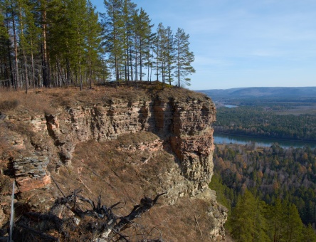 Утес Шаманский (33 богатыря )