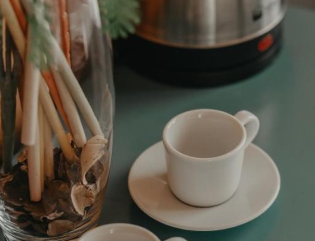 LARCH  boutique hotel