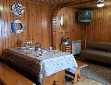 Гостиница "У Озера"