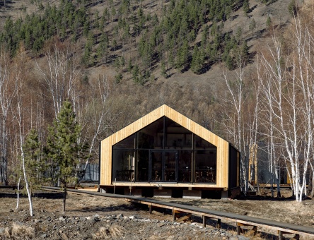 KHAN Glamping Goloustnoye