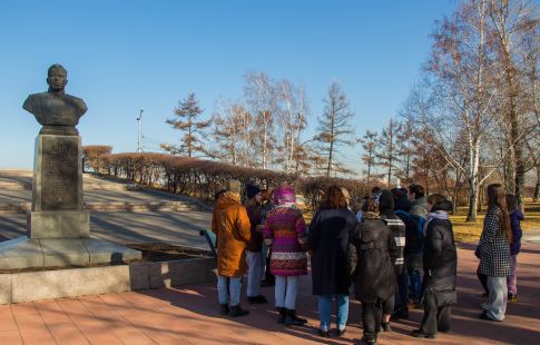 Тур для школьных групп  "Два берега Байкала"